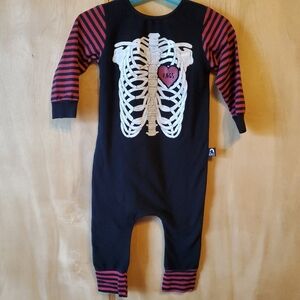 Rags to Raches Halloween skeleton with heart 18-24months